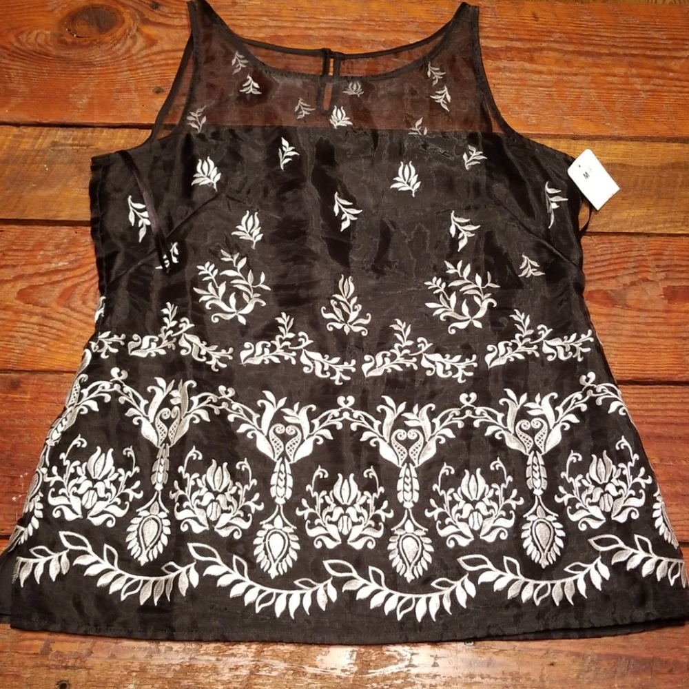 White House Black Market Top